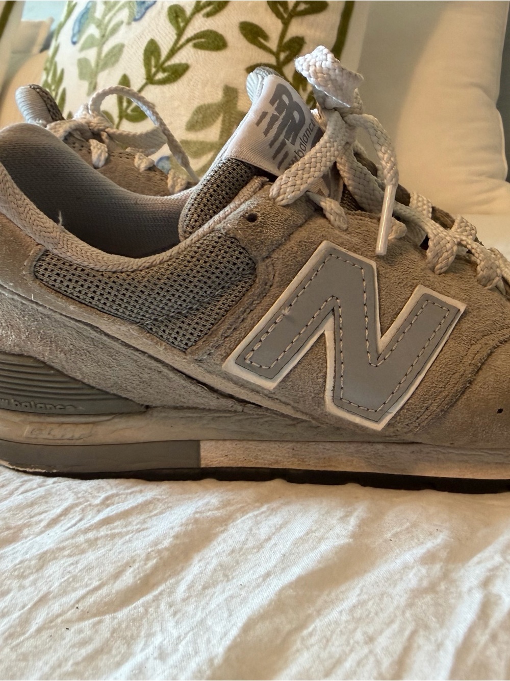 New Balance light gray women's sneakers